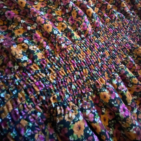 DEX - Picture 2 of 5